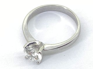 sortija oro 18k con diamante de laboratorio