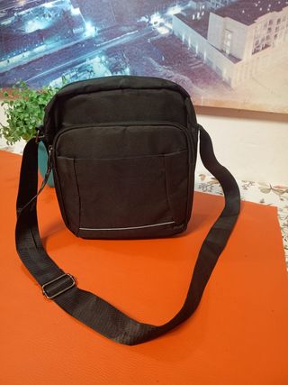 Bolso bandolera de lona negro