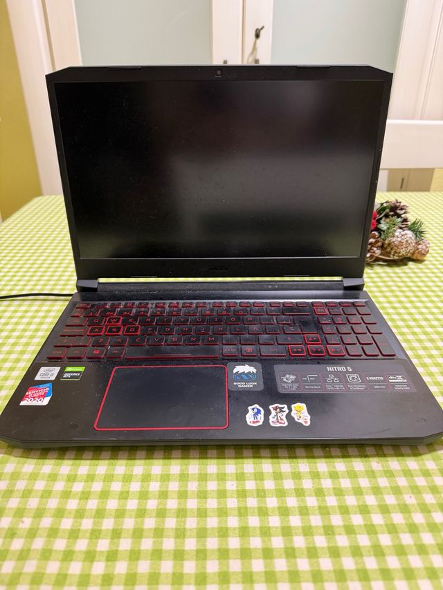 Acer Nitro 5 i5 10ª Gen • GTX 1650 • 1TB SSD •