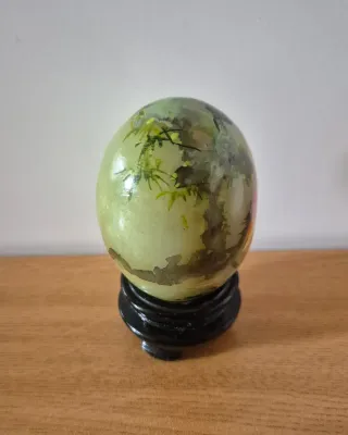 Huevo Decorativo de Jade