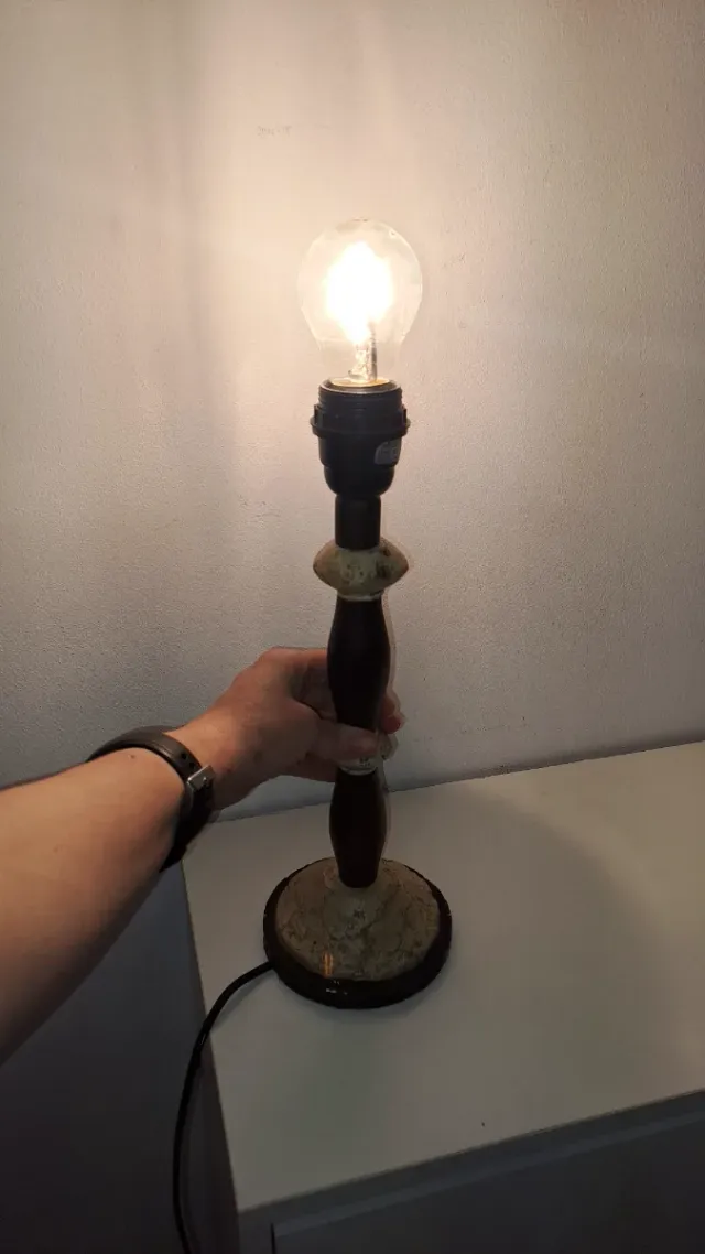 Lámpara Candelabro Madera y Piedra