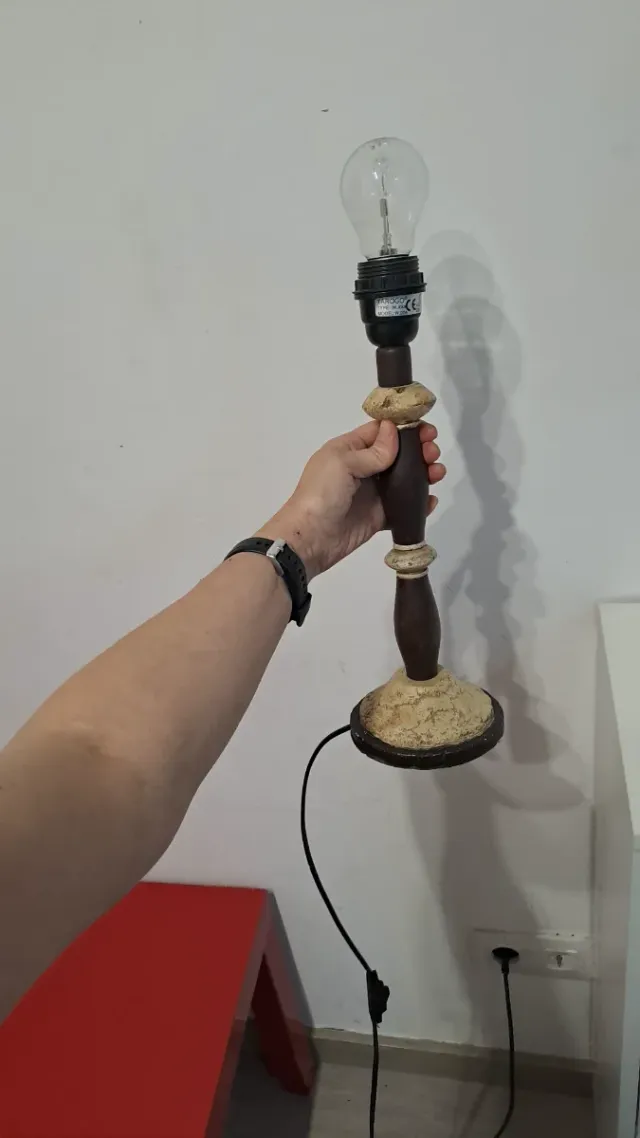 Lámpara Candelabro Madera y Piedra