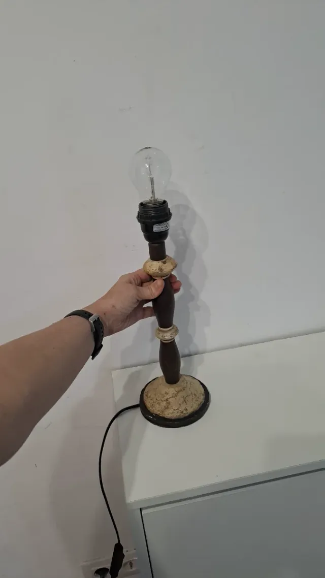 Lámpara Candelabro Madera y Piedra