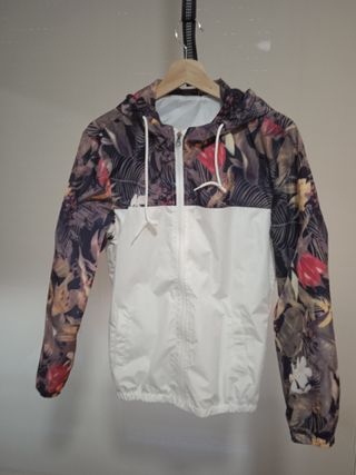 Cortavientos mujer estampado