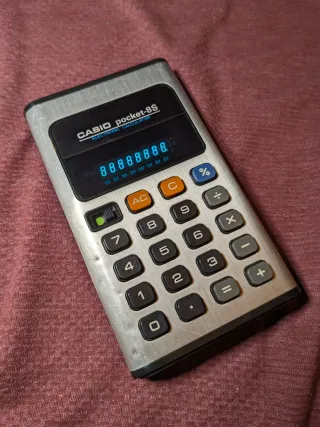 Calculadora Casio pocket-8S Vintage LED
