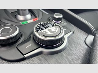 Alfa Romeo Giulia 2.2 Diesel 140kW (190CV) Executive AT