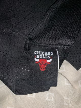 Camiseta New Era Chicago Bulls Negra
