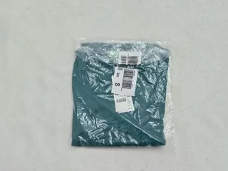 Camiseta Benetton verde manga larga