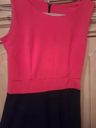 Abito da festa rosso e nero con pizzo