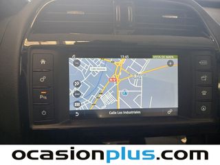 Jaguar XE 2.0 Diesel Pure RWD Auto 132 kW (180 CV)