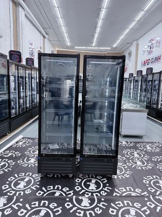 CONGELADOR VERTICAL AFANEH DE UNA PUERTA