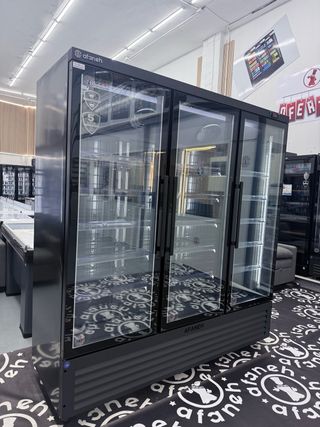 CONGELADOR VERTICAL AFANEH DE 3 PUERTAS,