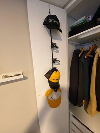 Appendiabiti per cappelli