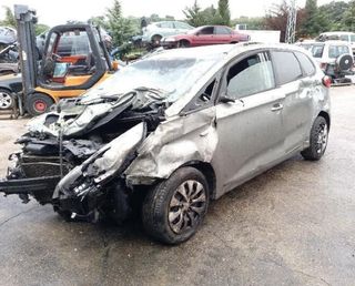 Kia 292402a90 tapa motor carens emotion 338878