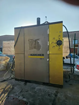 Hidrolimpiadora Karcher profesional de 2 lavaderos