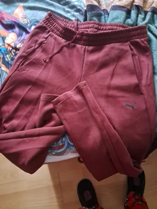 Conjunto Puma: Pantalón y Camiseta