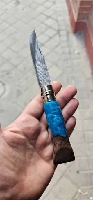 Opinel N°8 Acero Damasco Suminagashi