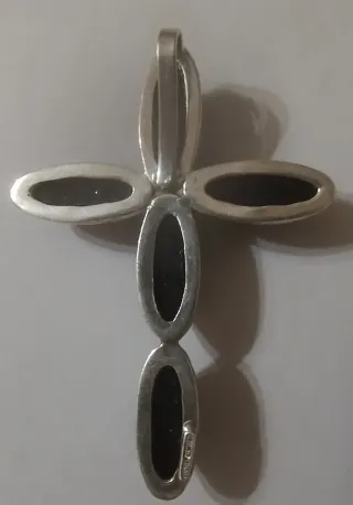 Croce in onice nera e grigia