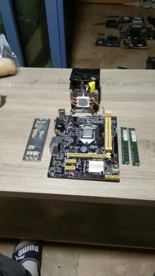 Placa Base y Procesador