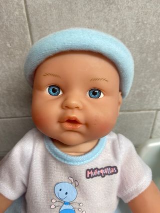 Muñeca Bebé Pipí Muñequitas