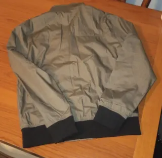 Chaqueta Billabong Marrón y Negra