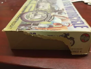 Maqueta Airfix BMW R69 Motorcycle