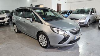 Opel Zafira Tourer 2015