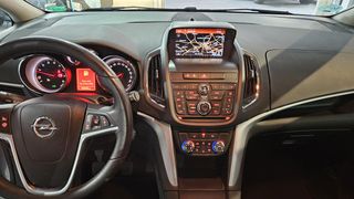 Opel Zafira Tourer 2015