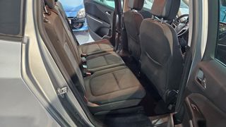 Opel Zafira Tourer 2015