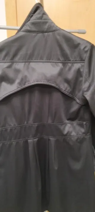 Gabardina negra mujer comprada en la tienda Torero