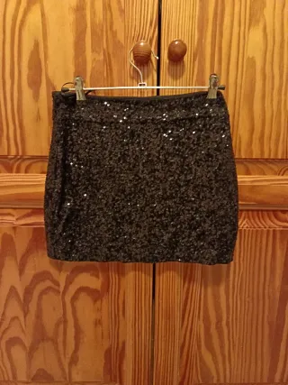 Falda lentejuelas negra