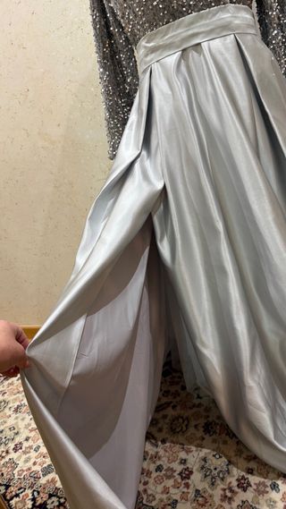 Vestido de gala plateado lentejuelas
