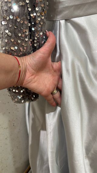 Vestido de gala plateado lentejuelas