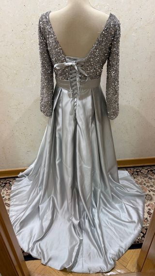 Vestido de gala plateado lentejuelas