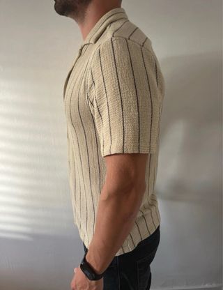 Camisa Zara Rayas Beige y Negra Talla M