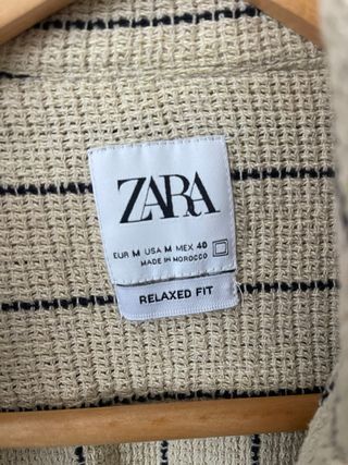 Camisa Zara Rayas Beige y Negra Talla M