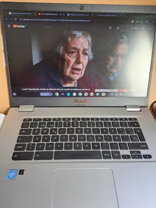 Portátil ASUS Chromebook Plata