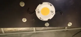 Invernadero de interior para huerto casero.