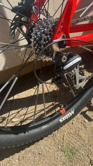 Bicicleta da MTB Rossa