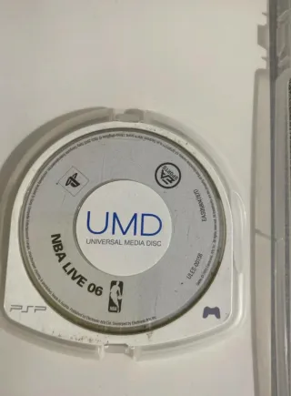 Juego PSP NBA Live 06