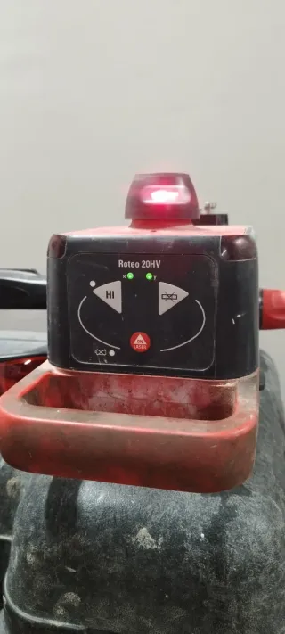 Nivel Láser Leica con Maletín