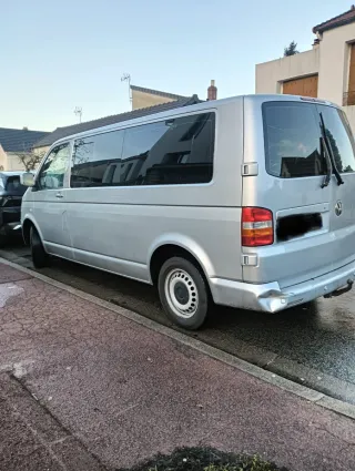 Volkswagen Transporter T5 largo