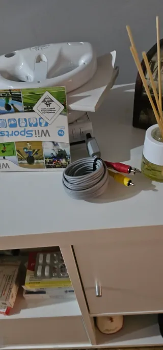 Nintendo Wii Sports + Volante Bianco