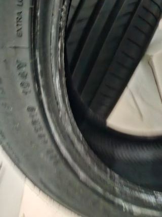 Neumáticos 255/45/19 10 104Y costaron 380 €