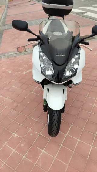 Honda VFR 800 VTEC 2013