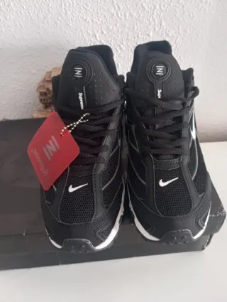Nike Shox Ride 2 Supreme EUR 42 Black White