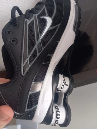 Nike Shox Ride 2 Supreme EUR 42 Black White