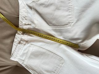 Pantalón Massimo Dutti vaquero crema