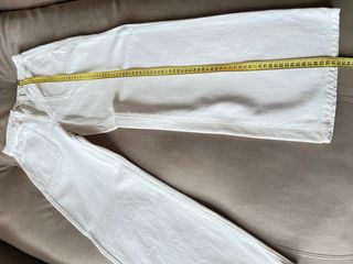 Pantalón Massimo Dutti vaquero crema