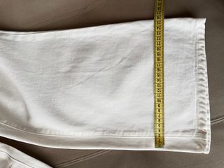 Pantalón Massimo Dutti vaquero crema